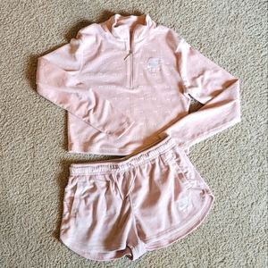 Womens Nike Velour Matching Set sz M Cropped 3/4 zip and shorts.